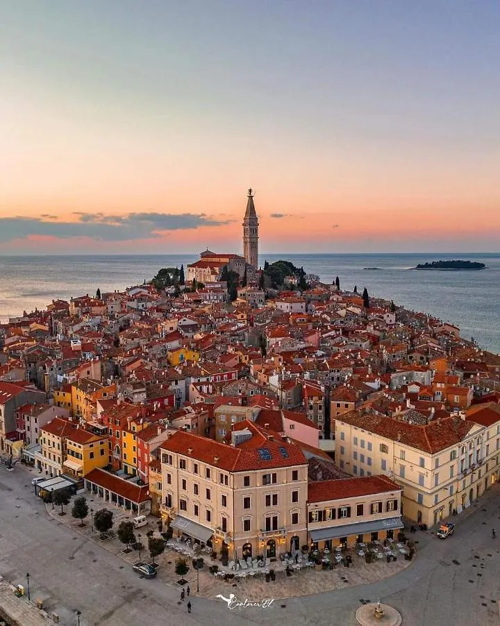 Lola Apartmani Rovinj 0*,  Croácia