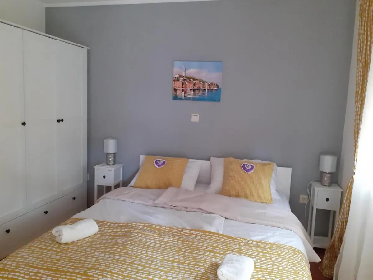 Lola Apartmani Rovinj Croatia